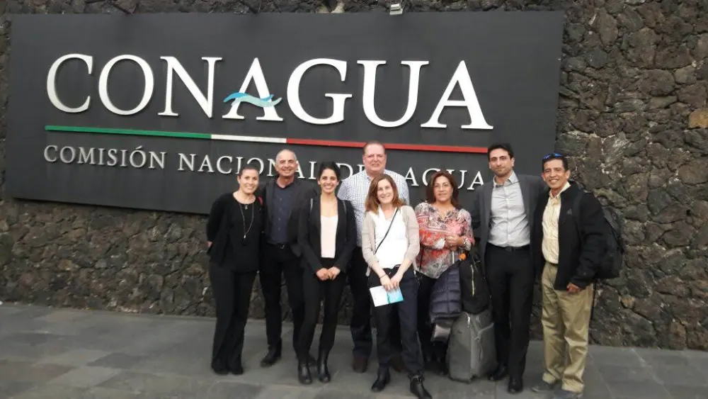 Israeli water-technology delegation at CONAGUA, Mexico's national water commission, with Uriel Raviv.